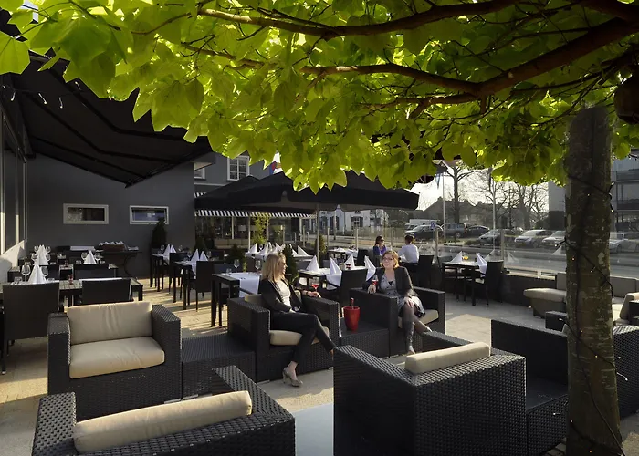 Отель Der Valk De Molenhoek-nijmegen 4*